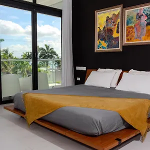 apt-6ix-modern-and-airy-paradise-bay.hotelsnegriljamaica.com/